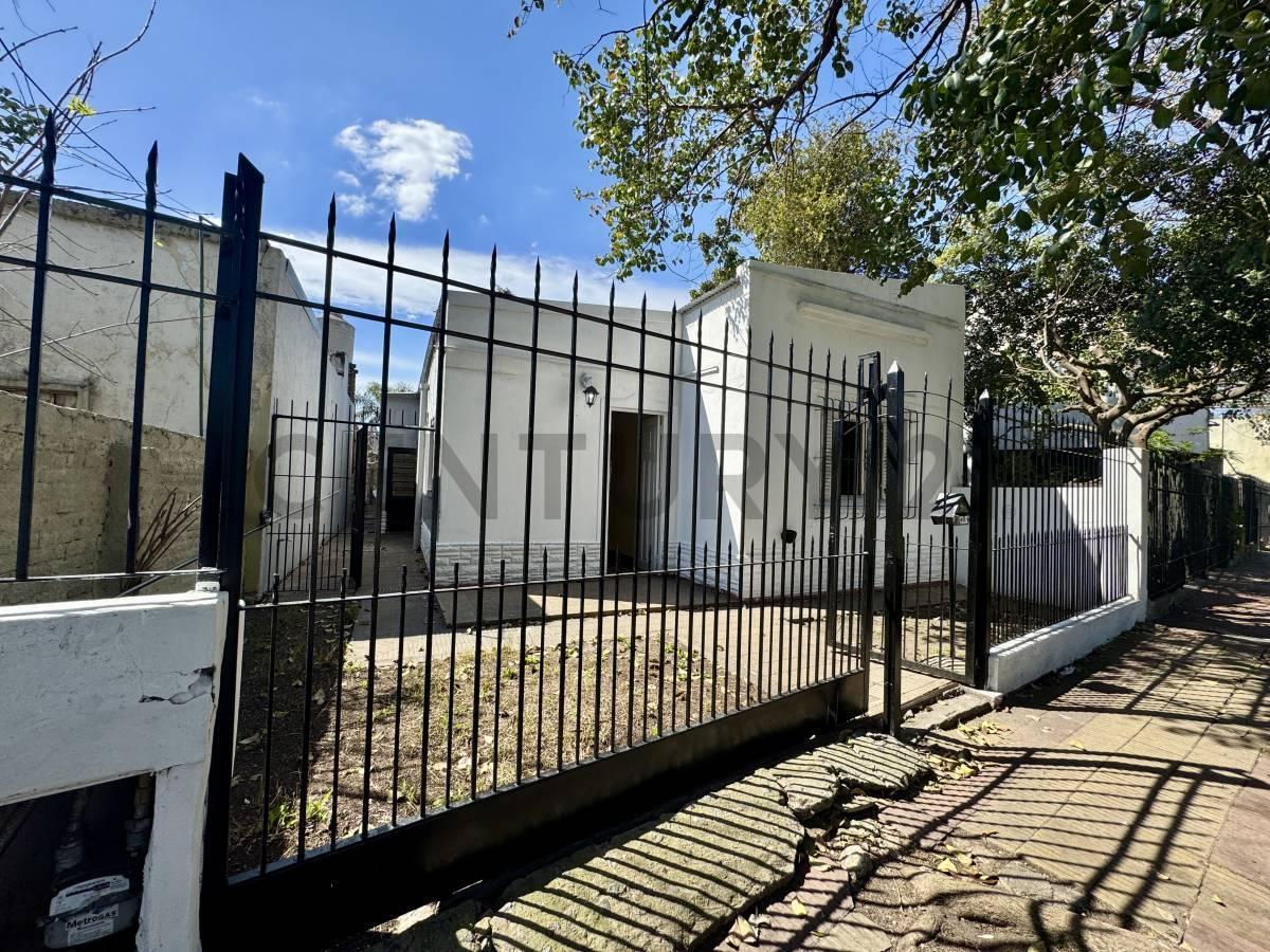 Foto de Casa en venta 4 ambientes, Leloir Nº754, Tempreley, imagen 1