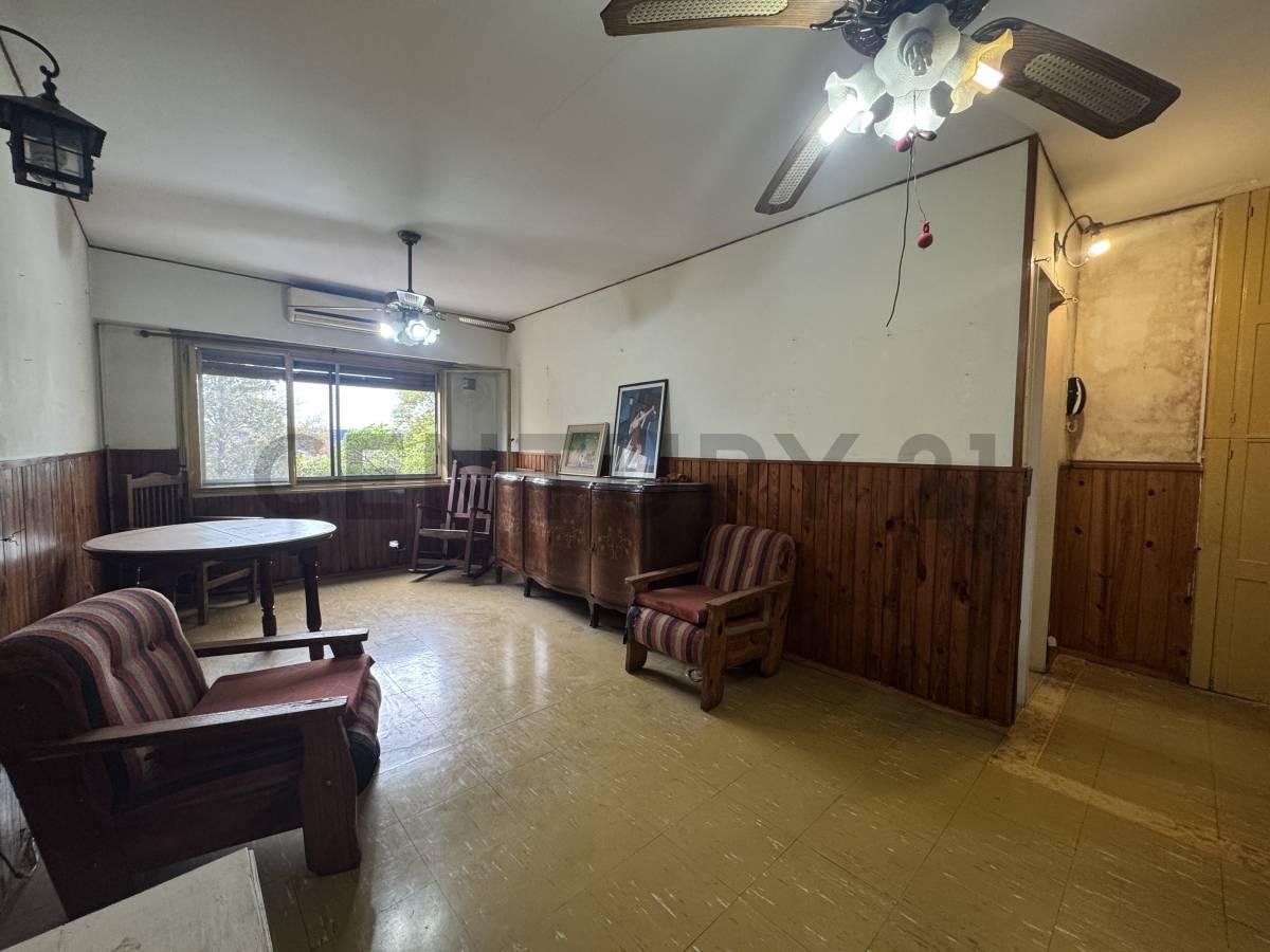 Foto de Departamento en venta 3 ambientes, Prensa Argentina 1900, Villa, imagen 1