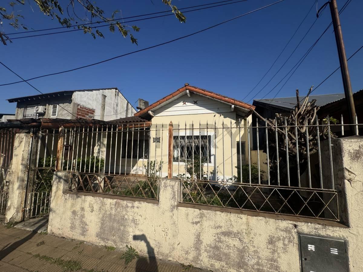 Foto de Casa en venta 3 ambientes, Claypole, imagen 1