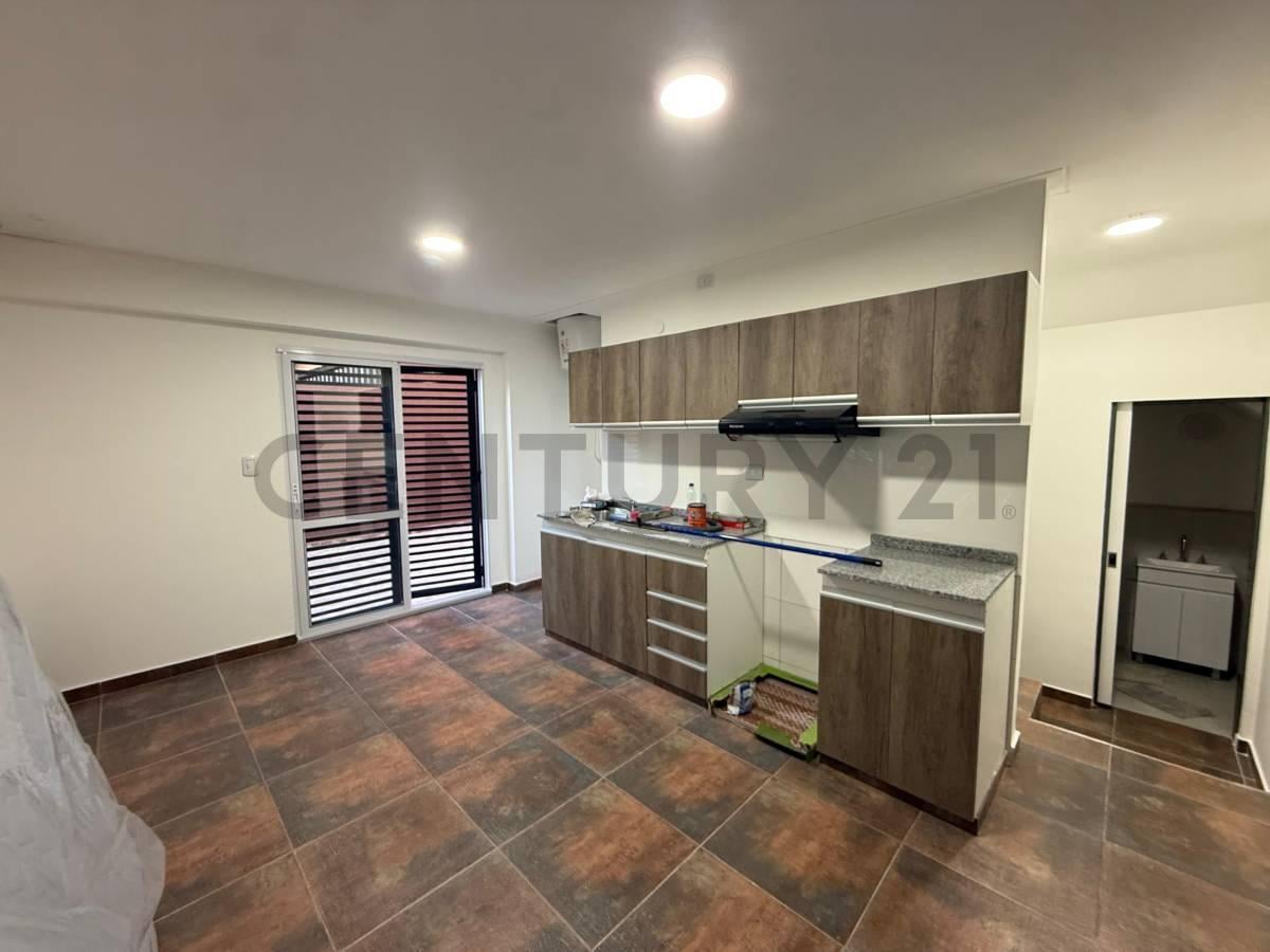 Foto de DEPARTAMENTO 2 AMBIENTES EN TEMPERLEY PLANTA BAJA, imagen 1
