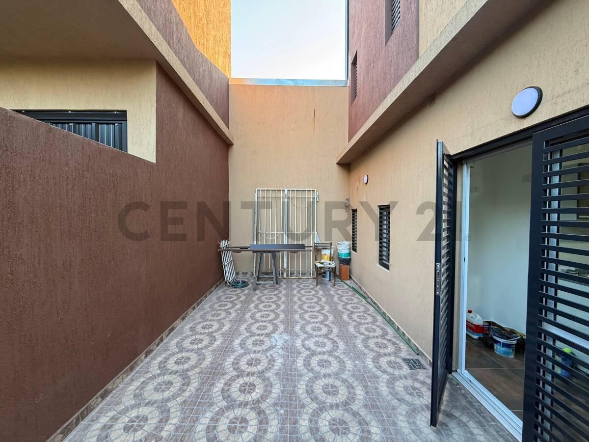 Foto de DEPARTAMENTO 2 AMBIENTES EN TEMPERLEY PLANTA BAJA, imagen 2