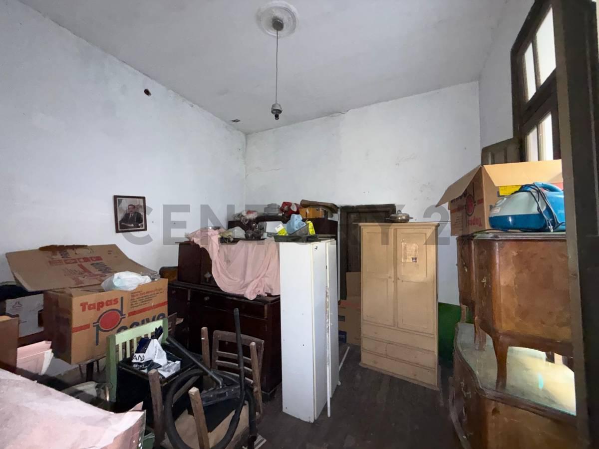 Foto de CASA EN VENTA A REMODELAR EN MATADEROS, imagen 2