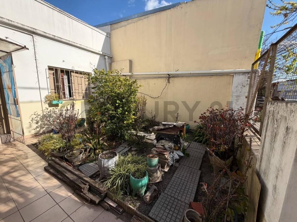Foto de Oportunidad en Valentín Alsina – 3 ambientes con terraza y cochera, imagen 4
