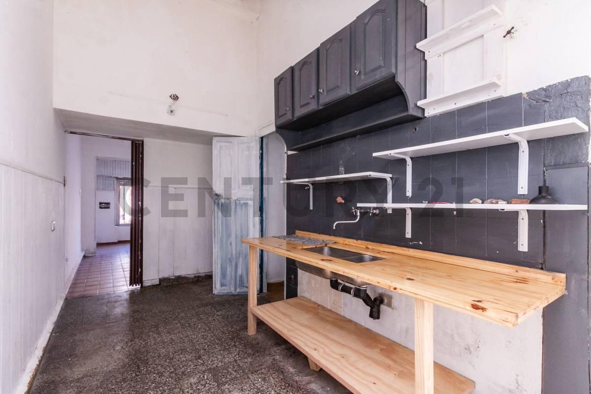 Foto de VENTA PH AL FRENTE CON PATIO EN QUILMES, imagen 3