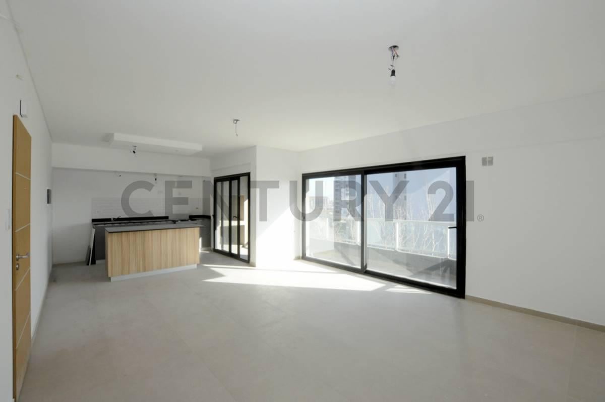 Foto de VENTA DE DEPARTAMENTO 4 AMBIENTES A ESTRENAR, CORONEL SEGUI 276, LANUS., imagen 2