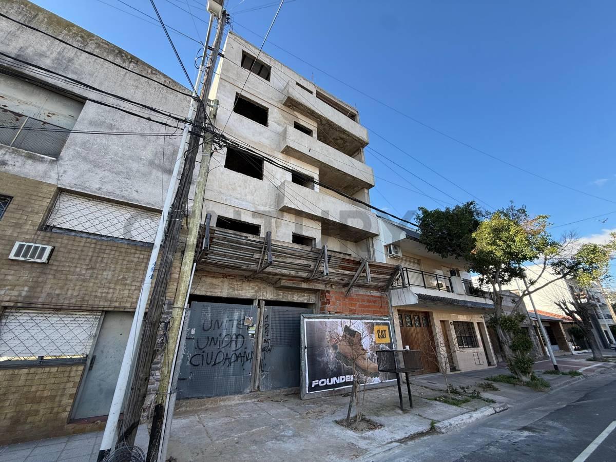 Foto de VENTA DEPARTAMENTO 3 AMBIENTES PIÑEYRO AVELLANEDA, imagen 1