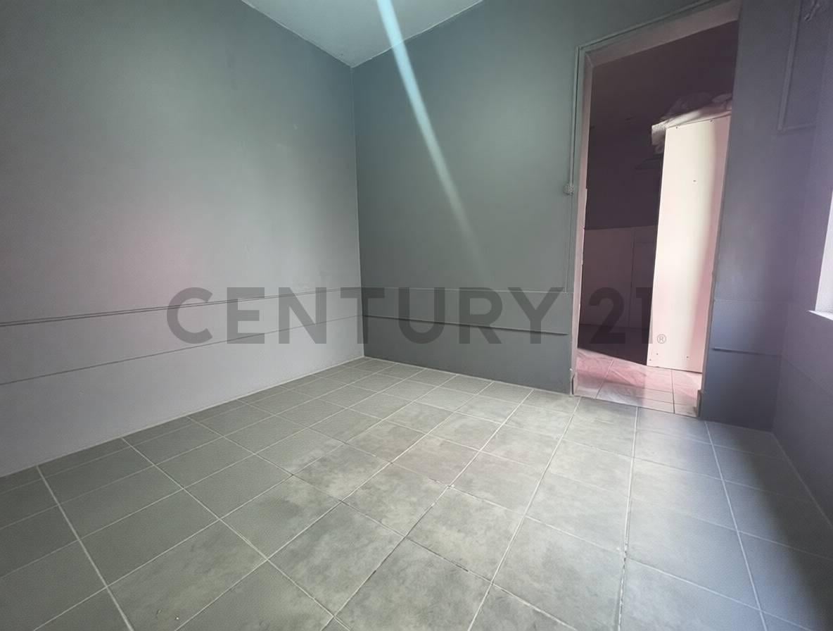 Foto de Venta Ph 3 Ambientes c/ Patio y terraza, consultar financiación - Lanús, imagen 2
