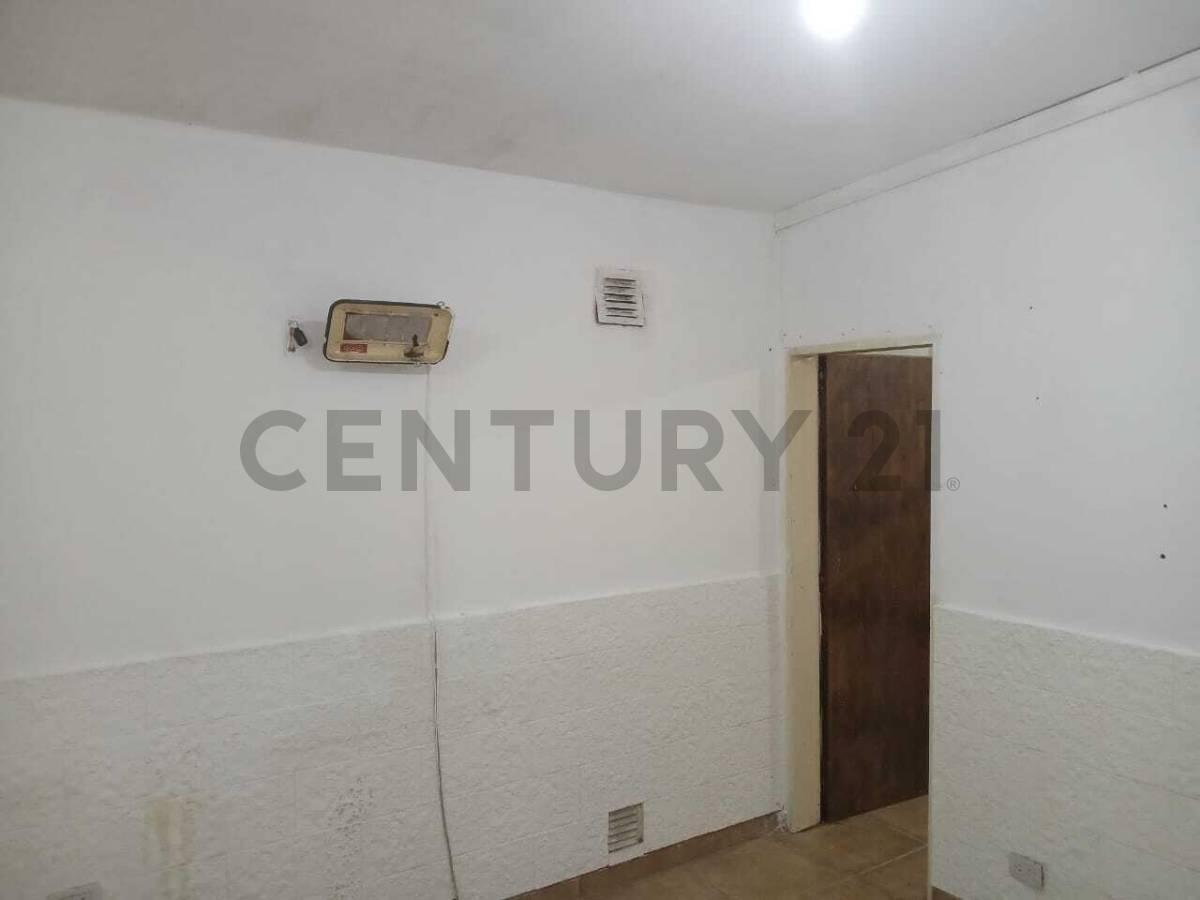 Foto de ALQUILER DEPARTAMENTO 2 AMBIENTES EN AVELLANEDA | SIN EXPENSAS A pasos, imagen 1