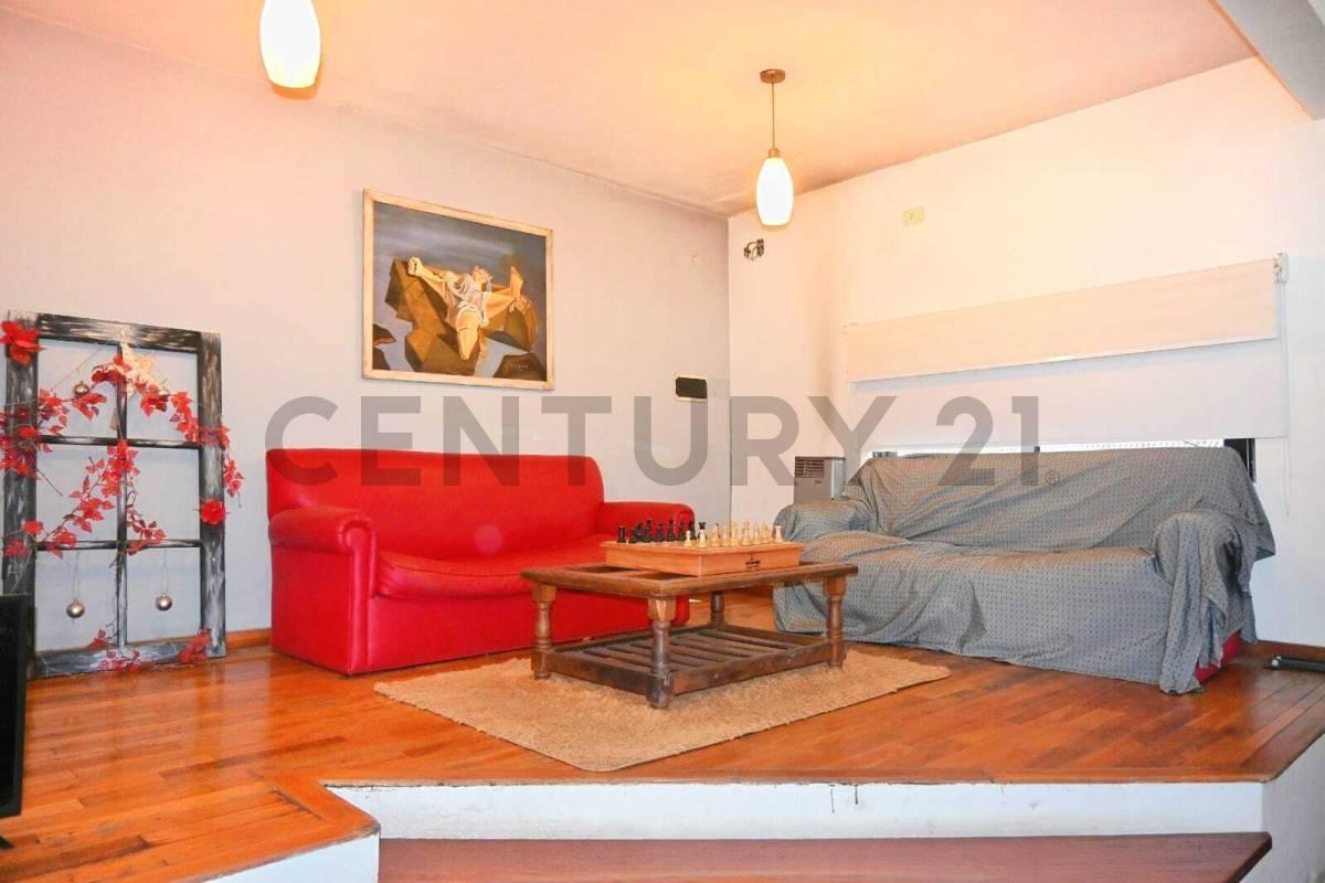 Foto de VENTA DE CASA 4 AMBIENTES EN BANFIELD - LOMAS DE ZAMORA, imagen 5