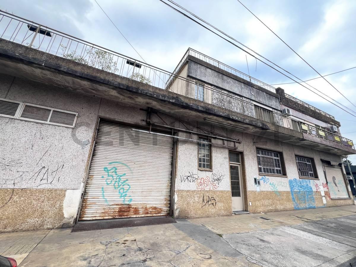 Foto de Galpon o Local mas 2 casas de 3 ambientes en Planta Alta en San Andres, imagen 5