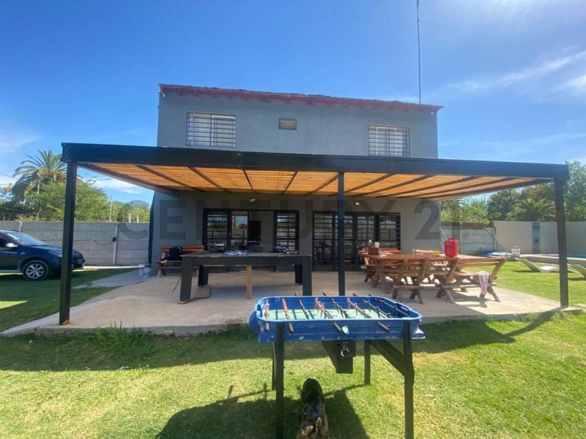 Foto de VENTA DE CASA QUINTA CON PILETA, imagen 1
