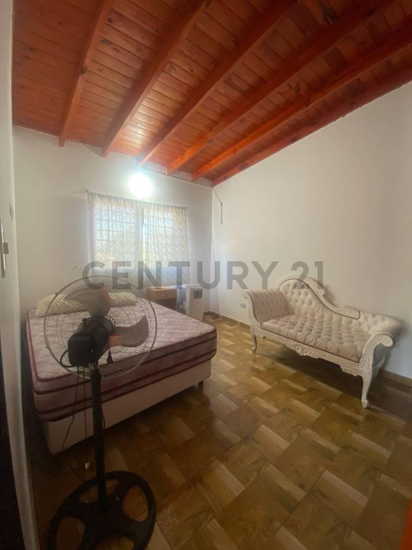 Foto de VENTA DE CASA QUINTA CON PILETA, imagen 5
