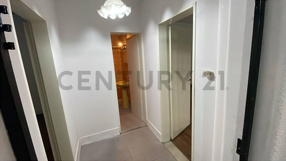 Foto de VENTA PH 3 AMBIENTES EN LANÙS OESTE, imagen 4