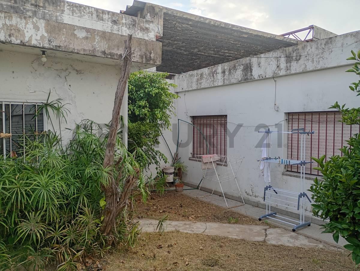 Foto de CASA CON PH EN VENTA EN LOMAS, imagen 5