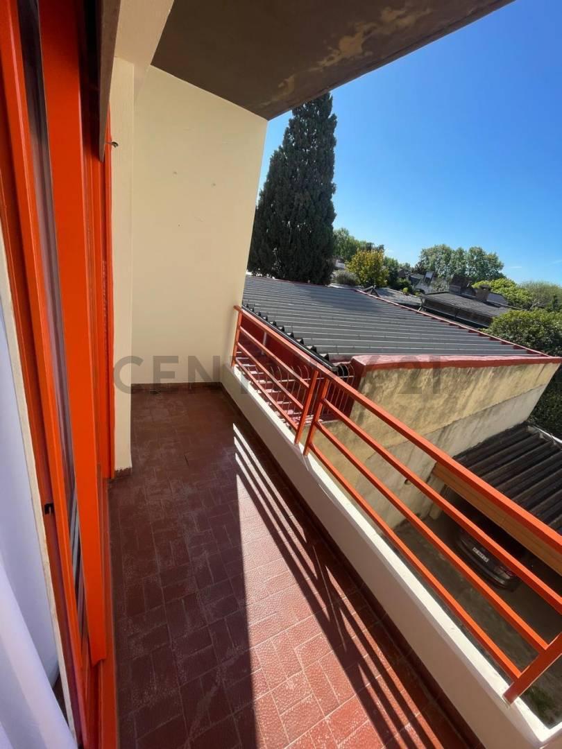 Foto de DEPARTAMENTO 3 AMBIENTES CON COCHERA – LOMAS DE ZAMORA, imagen 2