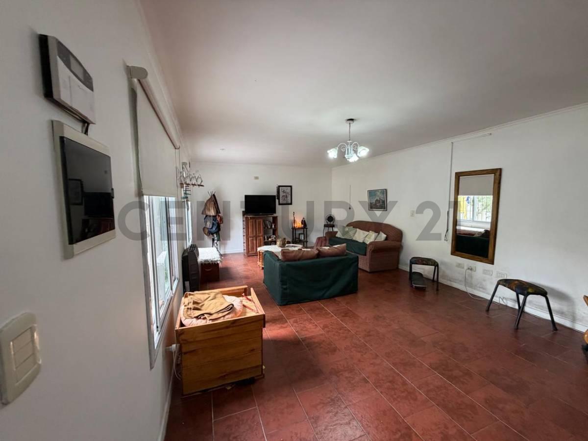 Foto de PH 3 AMBIENTES CON AMPLIO PATIO Y GARAGE – SAN VICENTE, imagen 4