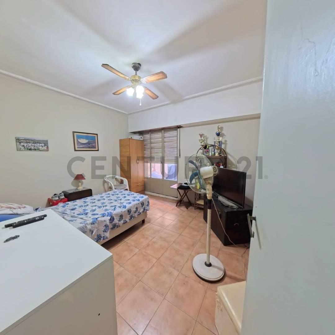 Foto de Casa en venta 3 ambientes, Lomas de Zamora., imagen 3