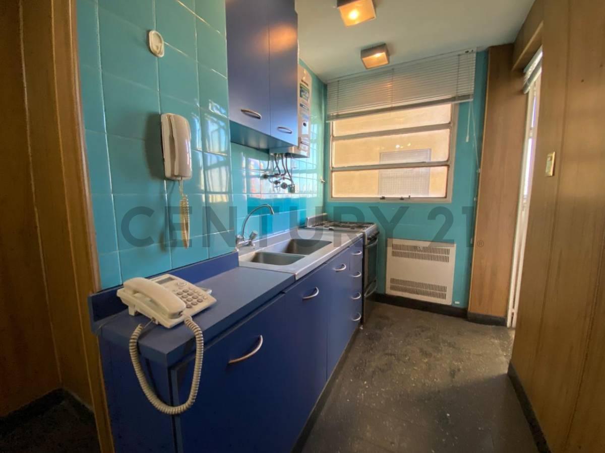 Foto de DEPARTAMENTO 3 AMBIENTES CON BALCON EN VENTA LOMAS DE ZAMORA, imagen 2