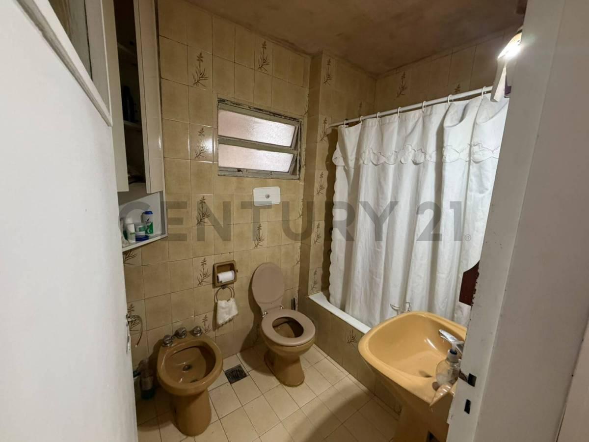 Foto de Departamento 3 ambientes en venta en Banfield - Venta con renta, imagen 3