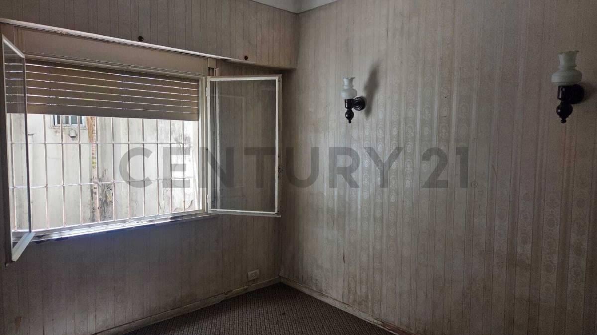 Foto de Venta Departamento 2 1/2 ambientes Balvanera CABA, imagen 4