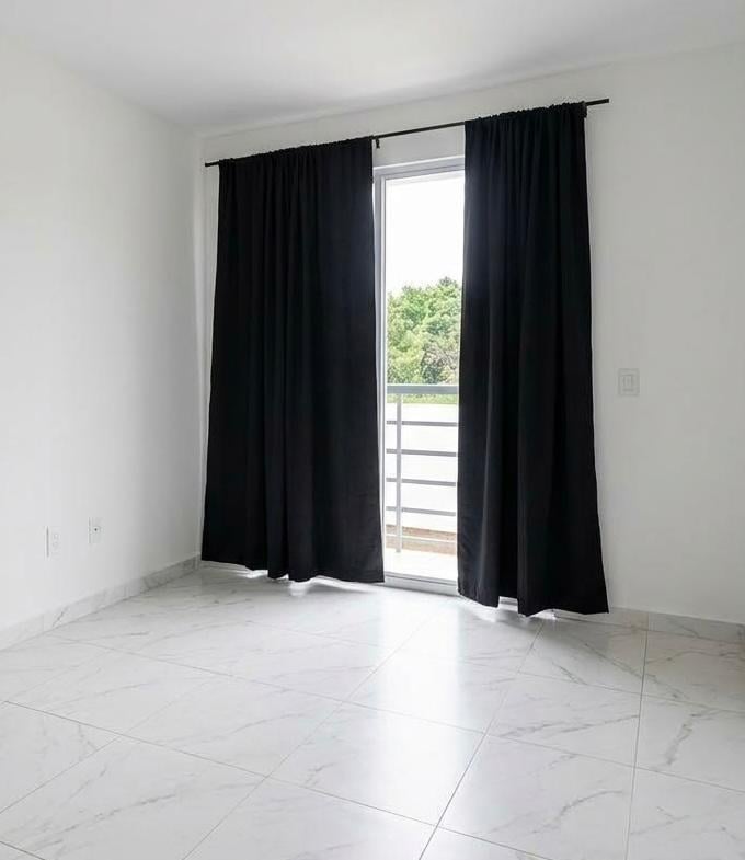 Foto de Monoambiente con balcón francés en alquiler - Valentin Alsina, imagen 1