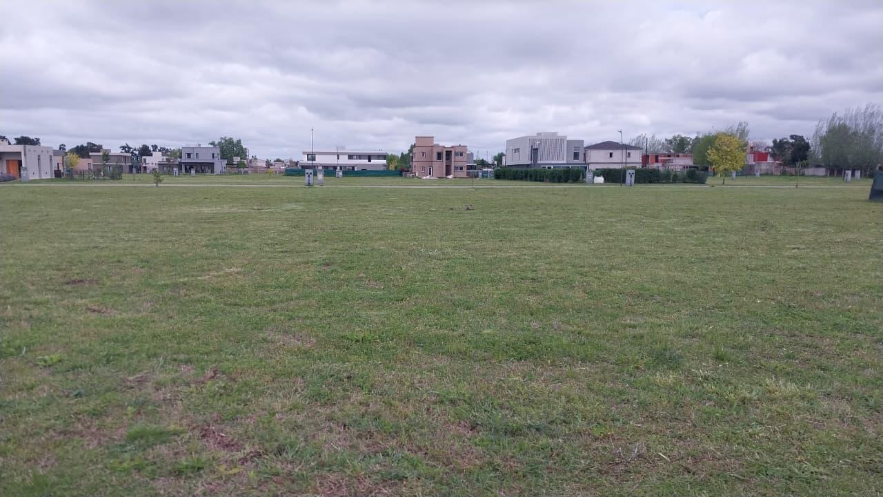Foto de TU PRÓXIMO PROYECTO COMIENZA EN SAINT JOSEPH – LOTE EN LONGCHAMPS venta, imagen 4