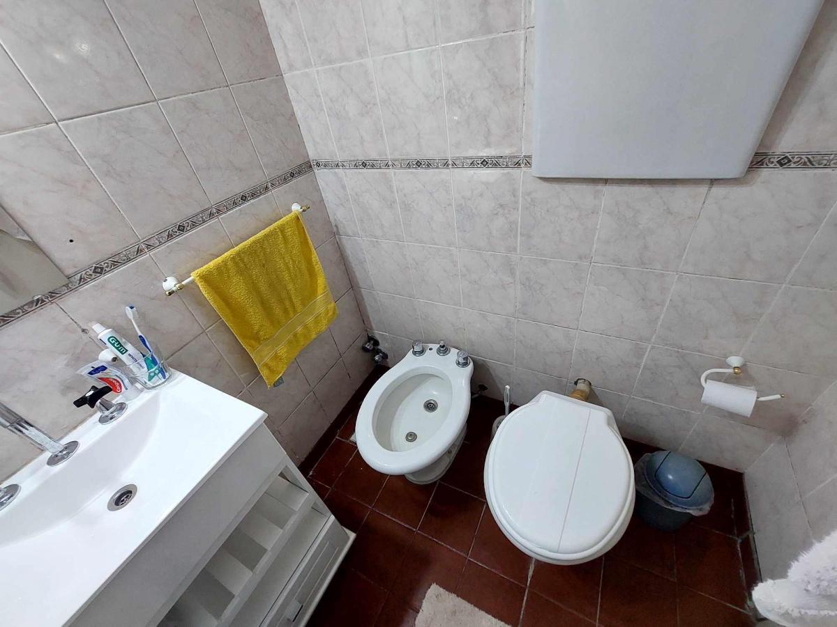 Venta - Casa Alpina con Departamento Al Fondo - Santa Clara del Mar 4