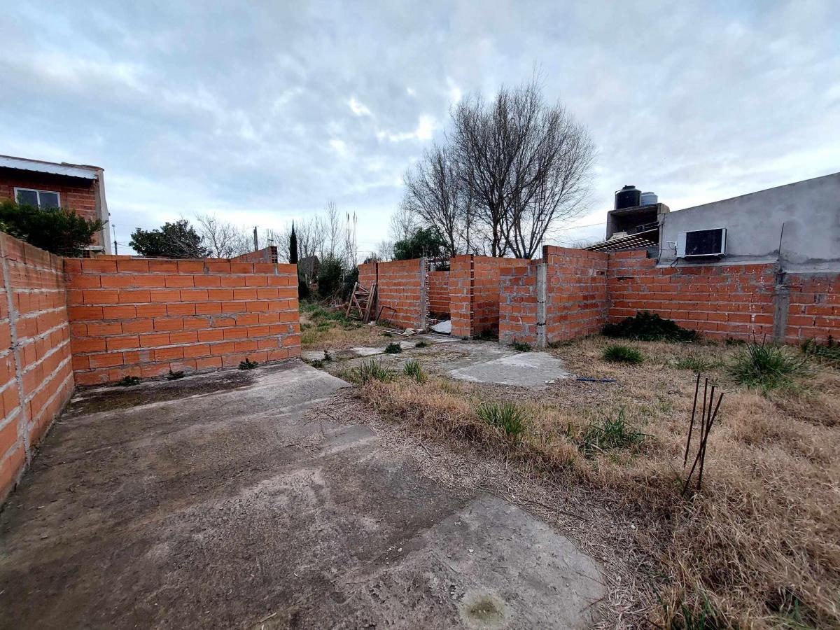 Venta, Casa a Terminar, Oportunidad (Santa Clara del Mar) 1