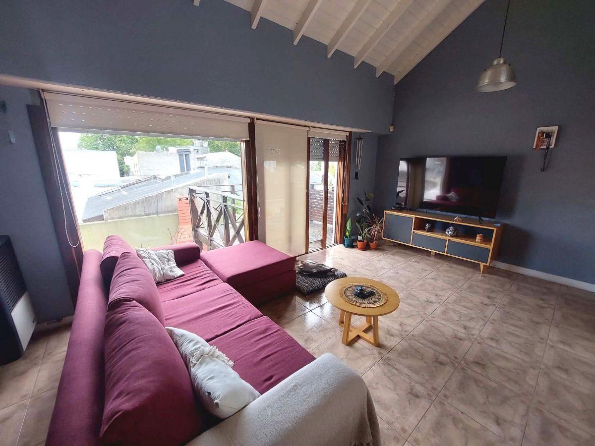 VENTA DUPLEX 3 AMB, Sobre Av. San Juan - MAR DEL PLATA - Nueva Pompeya