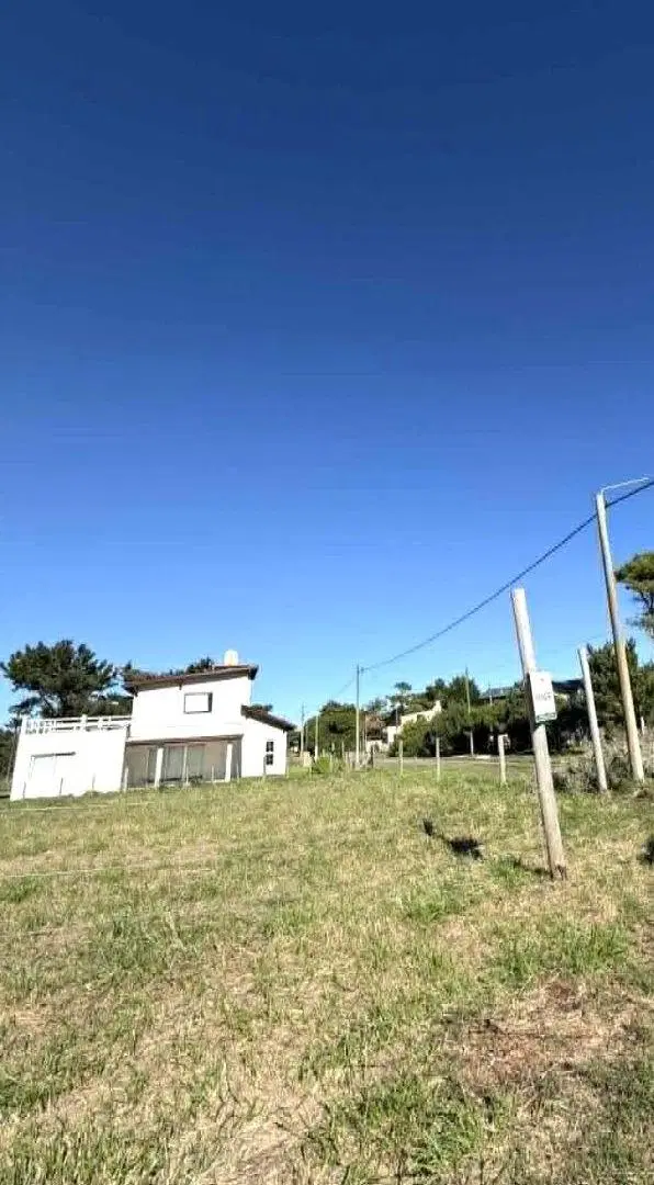 EN VENTA LOTE DE 455 M² LA REGATA ESQUINA EL VELERO, LA CALETA 3