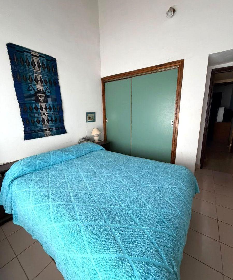 Foto de VENTA - CHALET 4 AMB. + 2 DEPTOS AL FONDO, SANTA CLARA DEL MAR, imagen 5