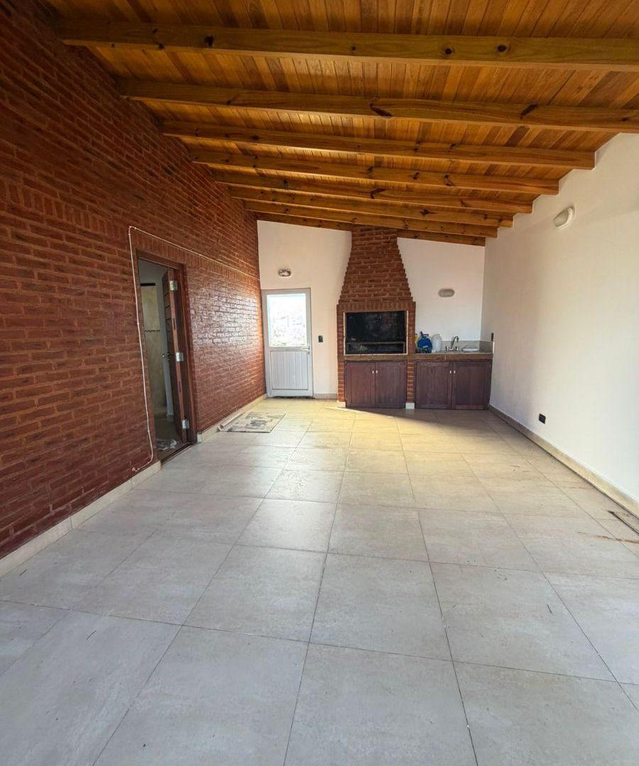 Foto de CASA 3 AMBIENTES CON GRAN LOTE DE 600 M², CAMET NORTE, imagen 4