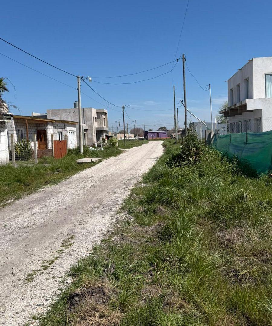 Foto de EN VENTA LOTE DE 473 m² CARRANZA E/ RICCHIERI E IRIARTE, CAMET NORTE, imagen 5