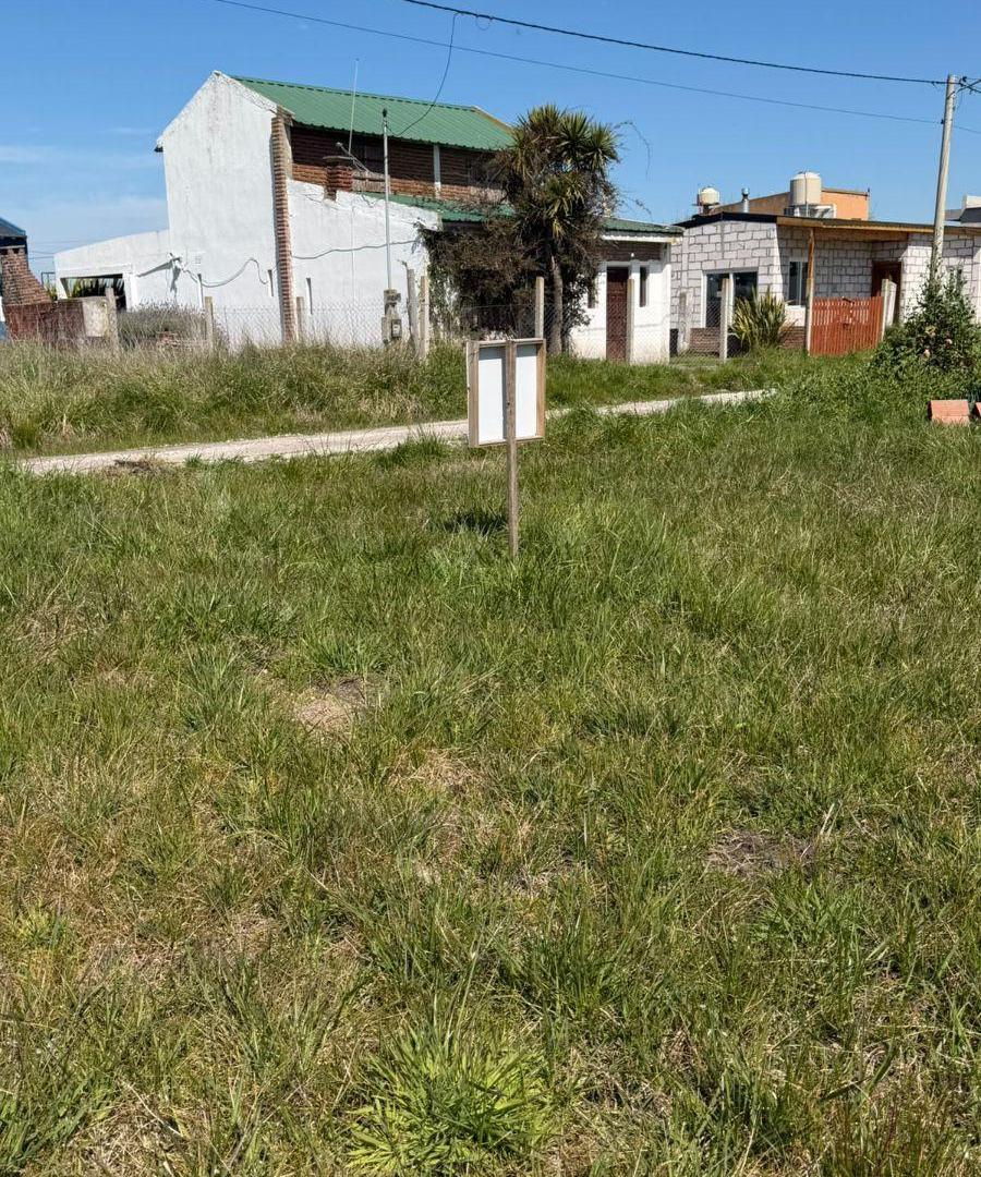 Foto de EN VENTA LOTE DE 473 m² CARRANZA E/ RICCHIERI E IRIARTE, CAMET NORTE, imagen 4