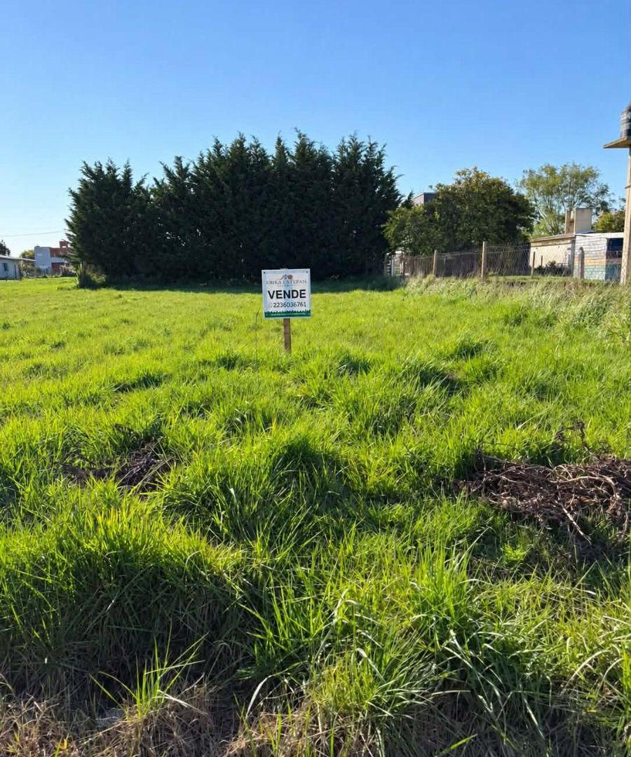 Foto de EN VENTA LOTE DE 405 m² B. CAMET NORTE E/ PIRAN E IRIARTE, CAMET NORTE, imagen 1