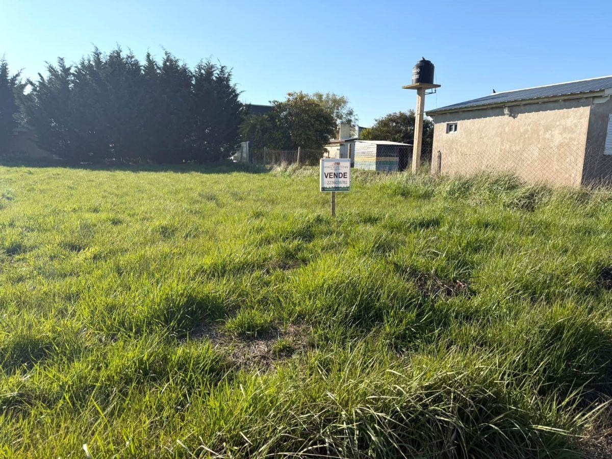 Foto de EN VENTA LOTE DE 405 m² B. CAMET NORTE E/ PIRAN E IRIARTE, CAMET NORTE, imagen 3