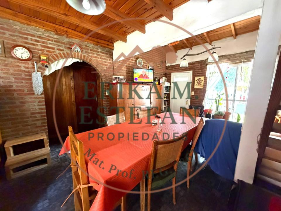Foto de VENTA PROPIEDAD 4 AMBIENTES + 2 DEPARTAMENTOS, SANTA CLARA DEL MAR, imagen 3