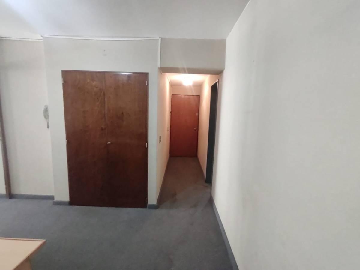 VENTA OFICINA ZONA TRIBUNALES - APTO VIVIENDA