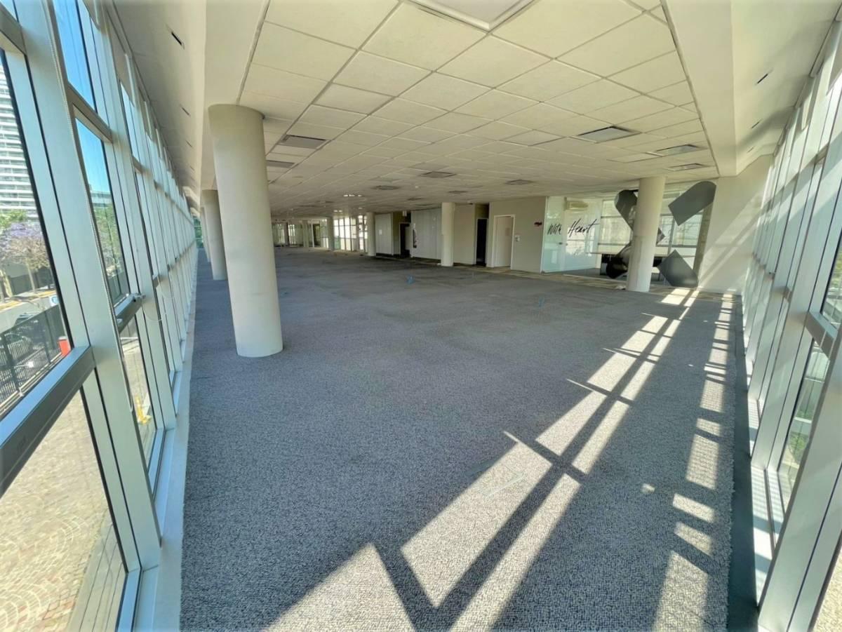 Foto de ALQ OFICINA VICENTE LOPEZ 830M2 + 15 COCHERAS PLANTA LIBRE, imagen 5