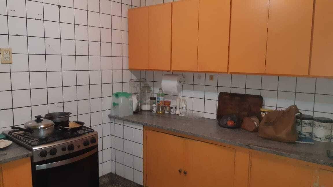 Venta PH Seis o Mas Ambientes en Almagro - a Reciclar 2
