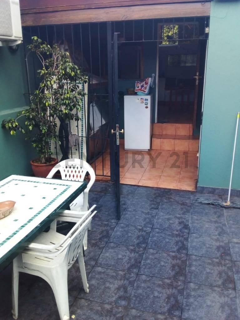 Venta Casa 5 Ambientes en Parque Chacabuco - Patio y Terraza 4