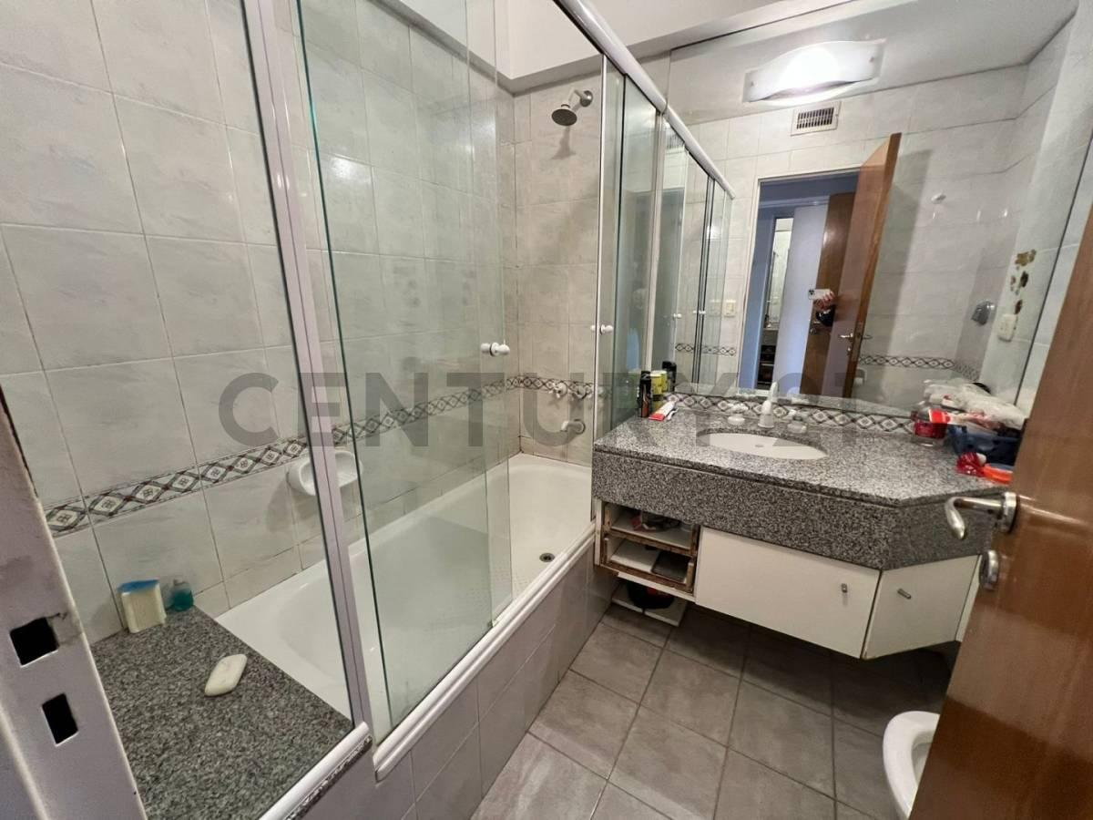 Venta Depto 4 Ambientes con Dependencia en Palermo 4