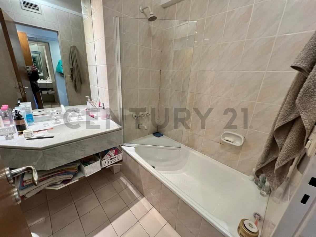 Venta Depto 4 Ambientes con Dependencia en Palermo 3