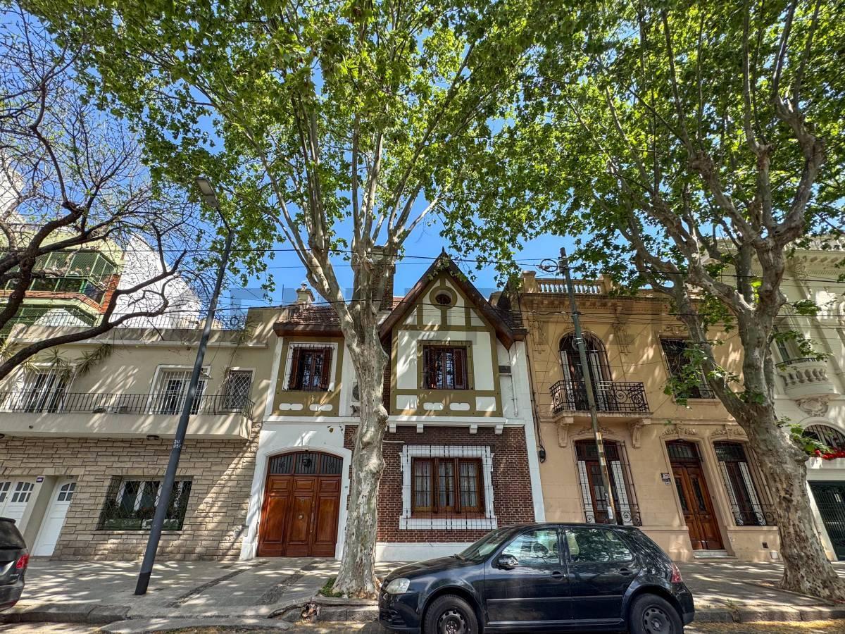 Venta Casa de 6 Ambientes en Colegiales Estilo Inglés Sobre Lote Propio 4