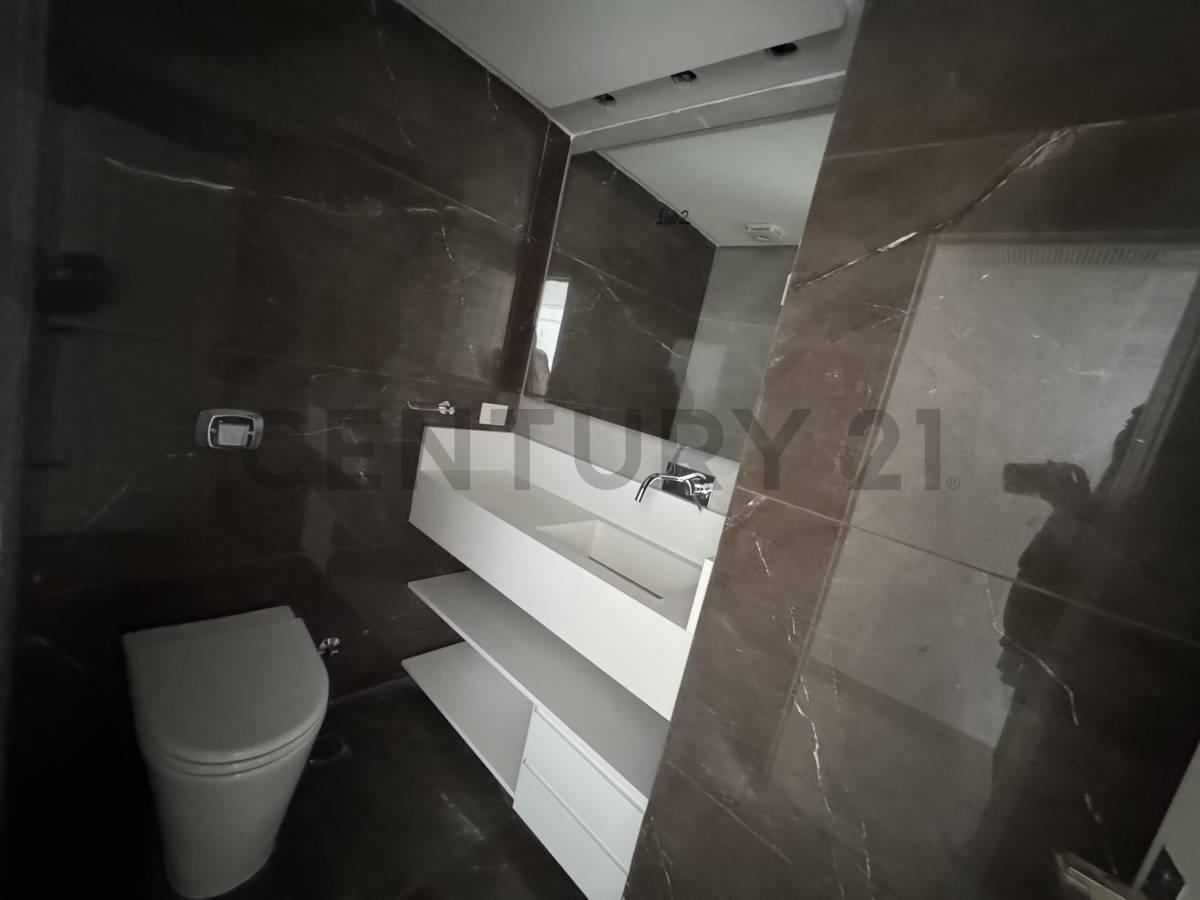 Foto de VENTA DEPARTAMENTO 4 AMBIENTES EN PALERMO, imagen 3