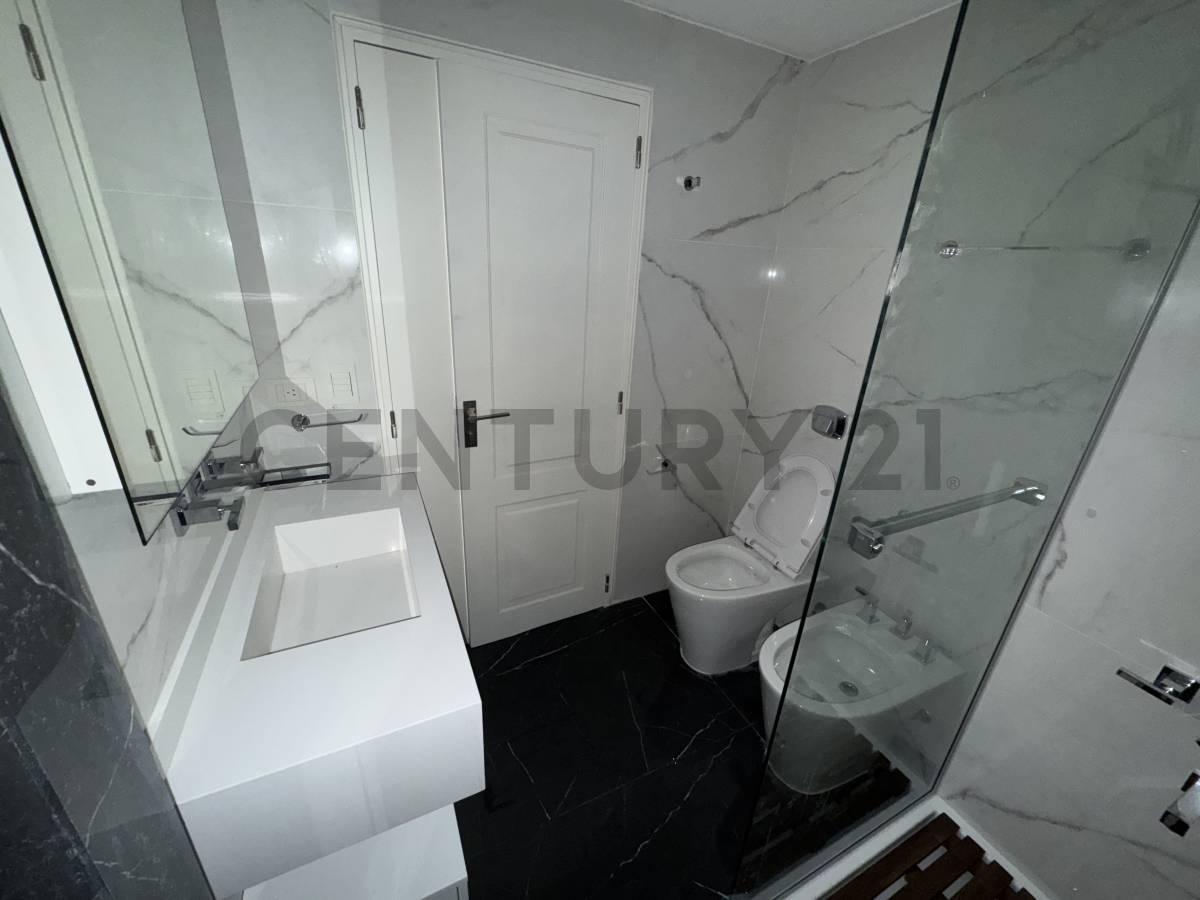Venta Departamento 4 Ambientes en Palermo 4