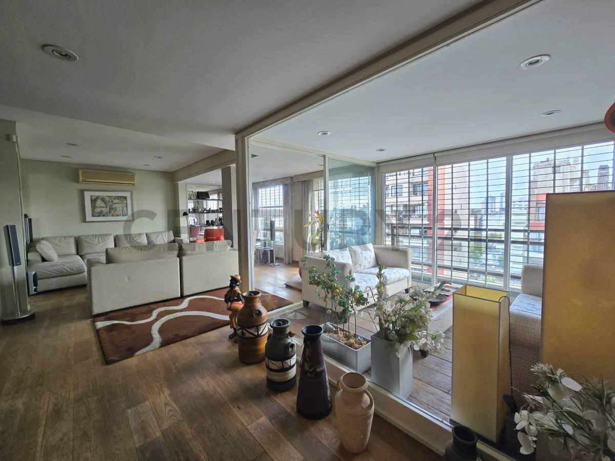 Venta Piso de 4 Amb C/cochera y Dependencia en Villa Crespo 4