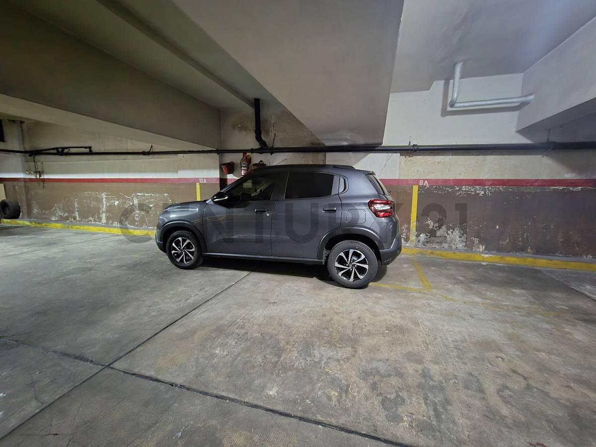 Venta Dtpo de 4 Amb C/cochera y Dependencia en Caballito 3