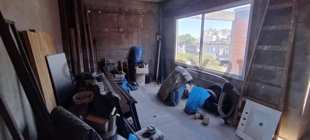 ¡Excelente Oportunidad de Inversión! Edificio de 3 Pisos con 330 m² Cubiertos 5