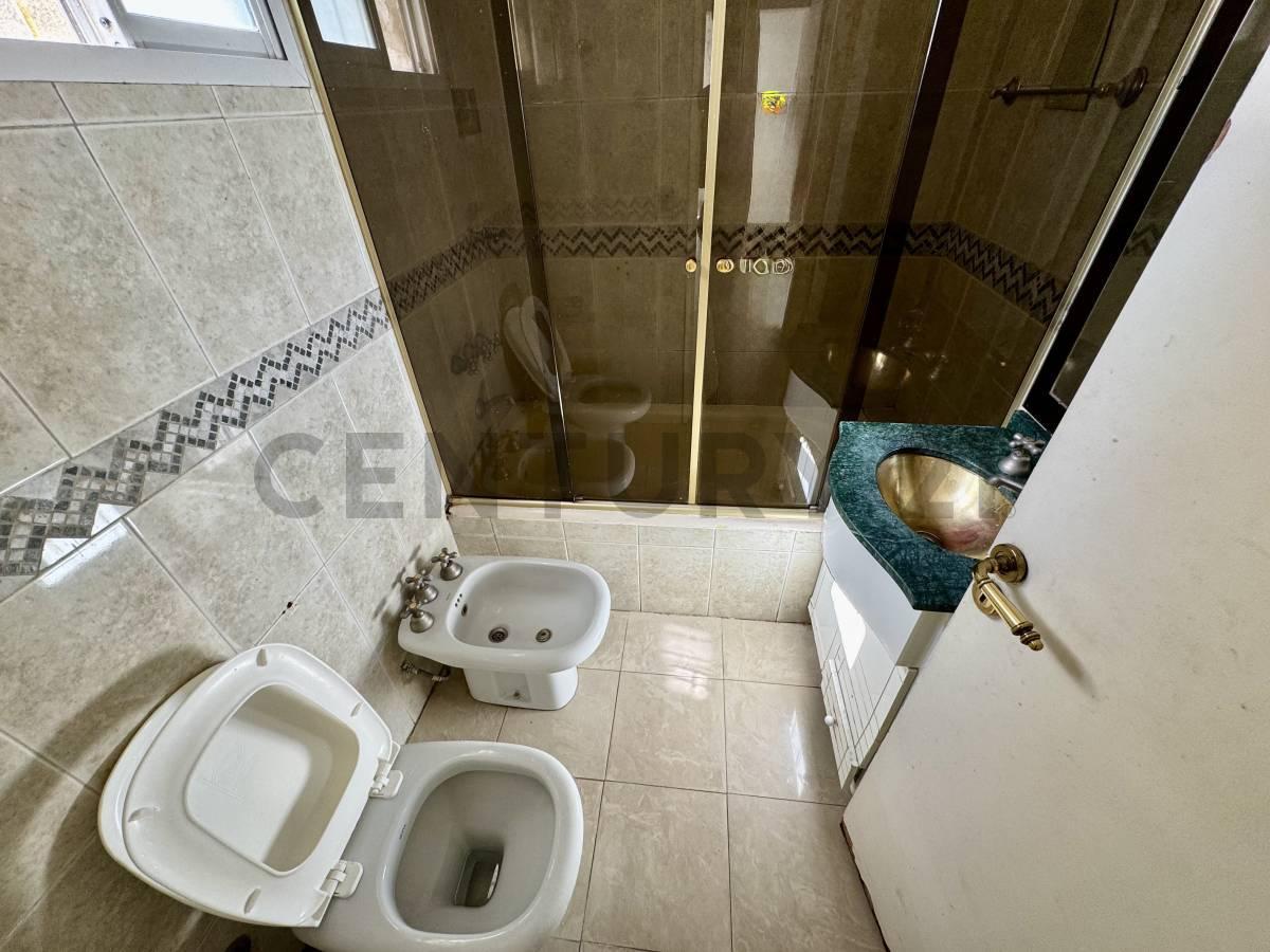 Venta Oficina 3 Ambientes Flores Apto Profesional/credito 3